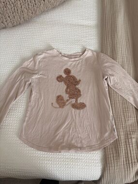 GAP Long-Sleeve Graphic Tee with Teddy Mickey - Light Blush